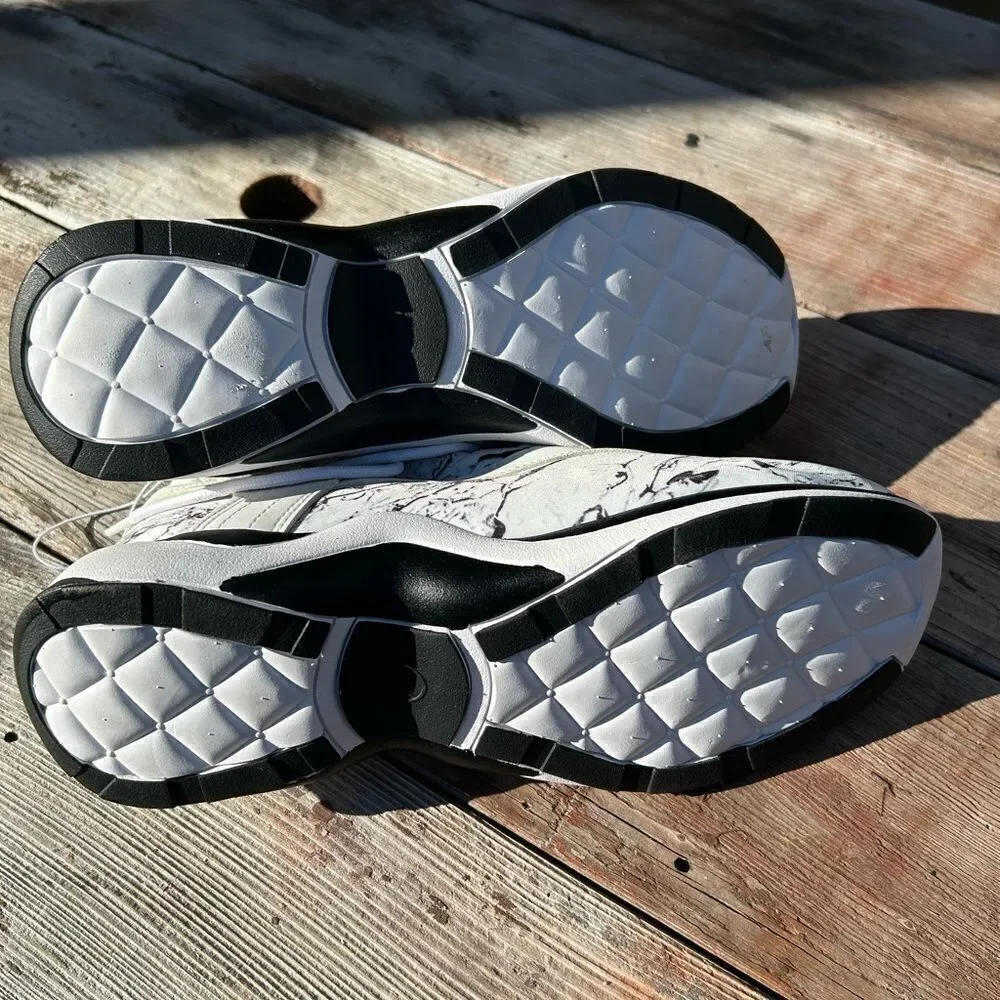 LIVI Dream Cloud Jogger Black & White Ink Blot Sneakers Lane Bryant NWT 11W